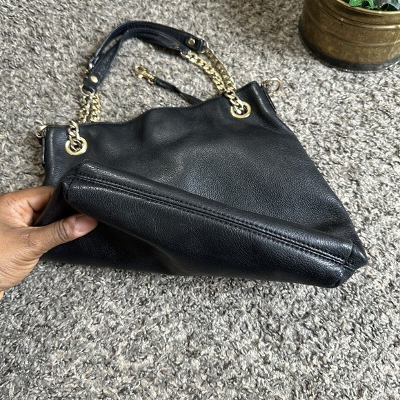 Michael Kors Jet Set Travel Medium Chain Shoulder Tote Pebbled Leather Black - Picture 6 of 11